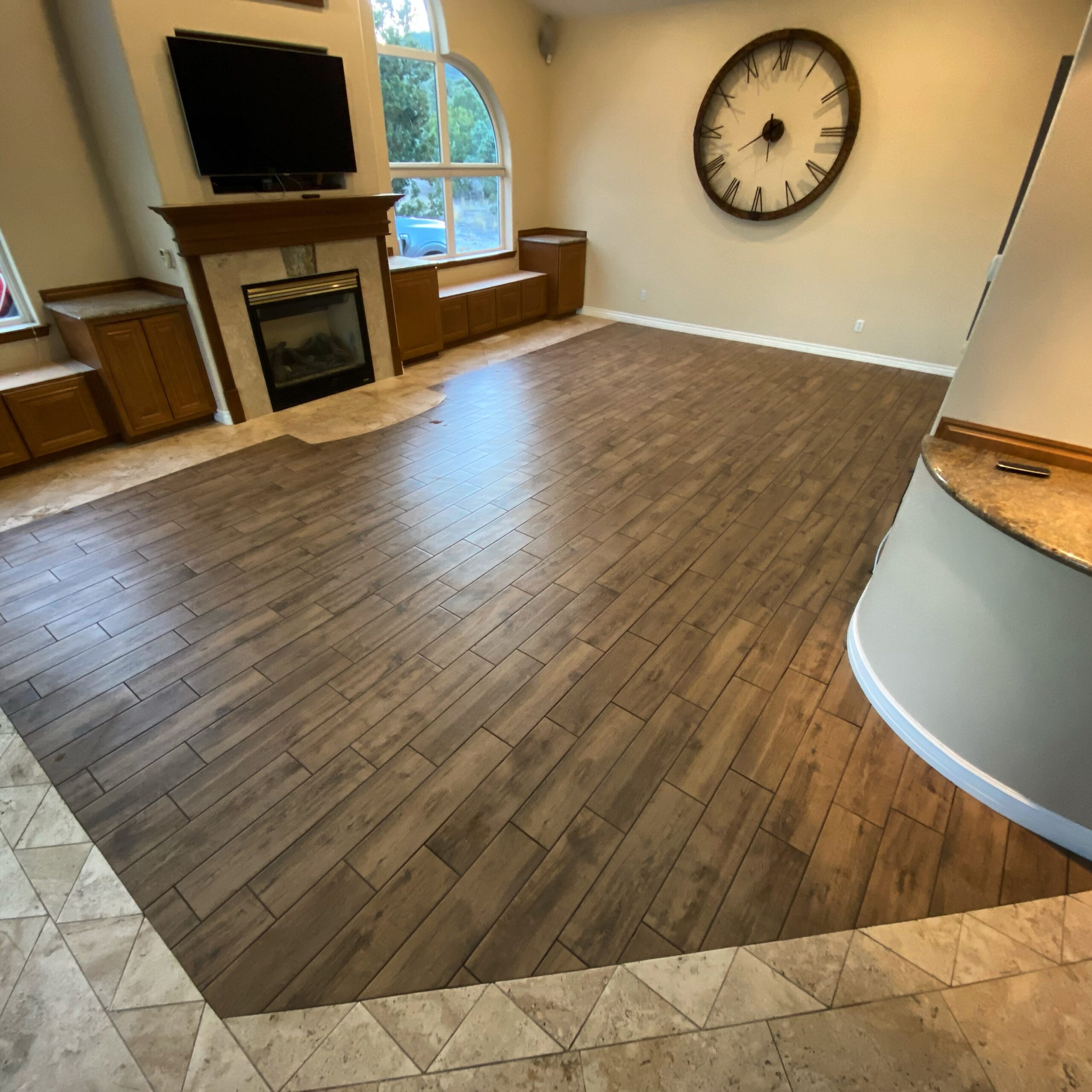 Brand new Hardwood flooring Blended with Tile flooring