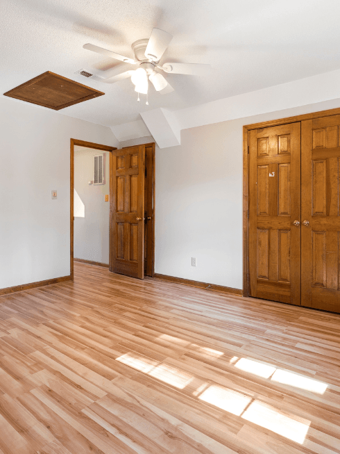 Why Choose The Hanson Company for Your Las Vegas Flooring Installation